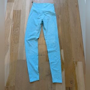 Beyond Yoga Women’s Light Blue Leggings